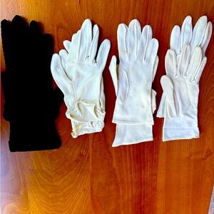 Elegant White and Black Gloves Set.  Vintage, from 1940s and 1950’s